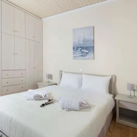 Holiday home Sunny & Comfy House @corfu! Agios Nikolaos (Crete)